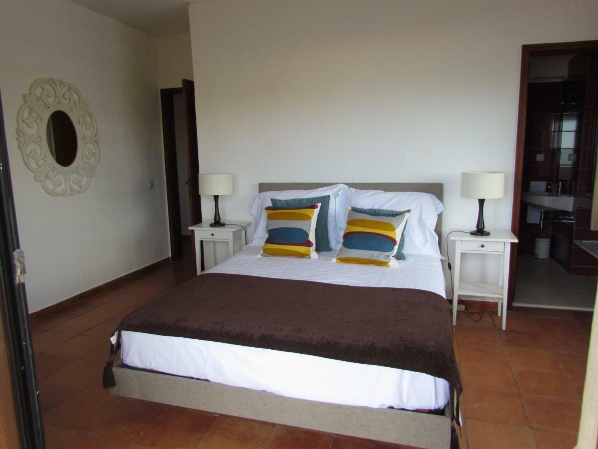 Apartamentos Vista Mar Alvor Bagian luar foto